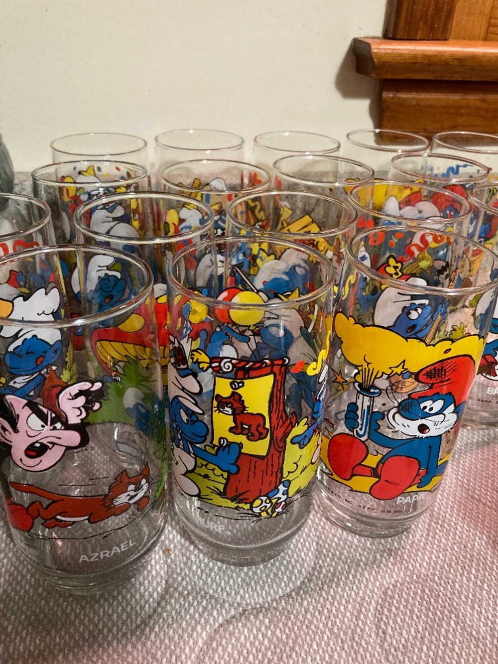 Qty 17 80’s Smurfs 16 oz tumblers/glasses